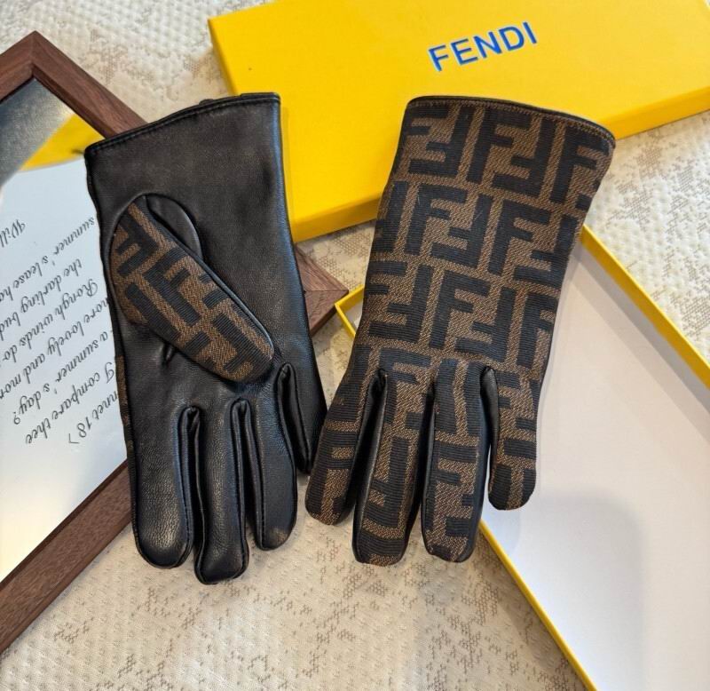 Fendi gloves hm